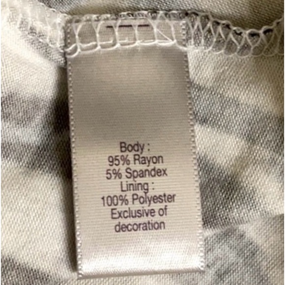 Jennifer Lopez Into the Wild Moody Zebra Maxi - Picture 9 of 12